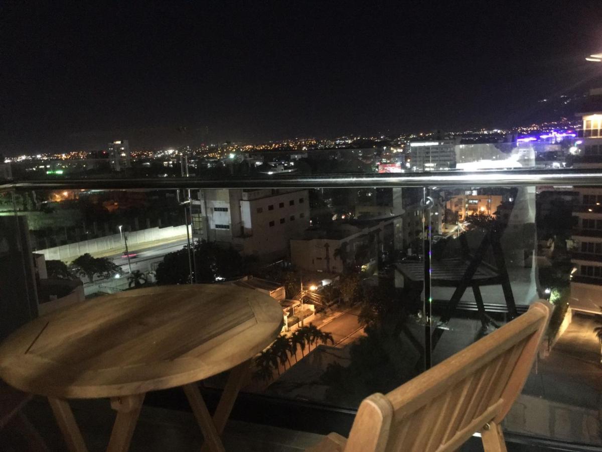 Apartamento Torre Rialto Santiago De Los Caballeros Exterior foto